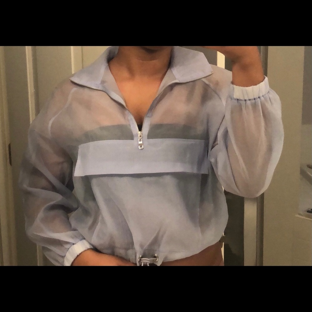 Light blue crop